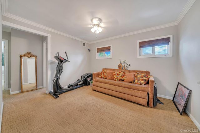 122-05 Metropolitan Avenue, Kew Gardens, NY 11415