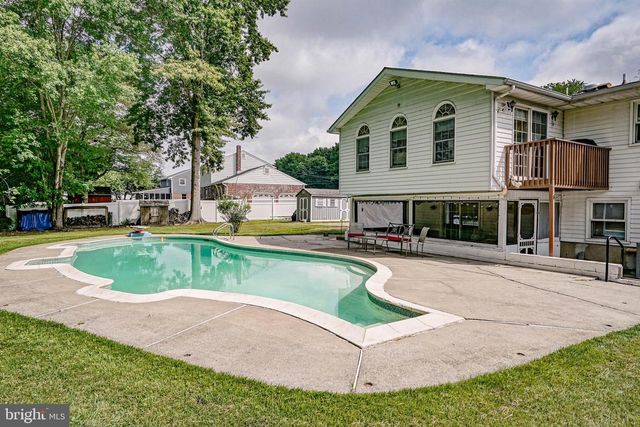 27 K DR, Pennsville, NJ 08070