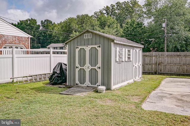 27 K DR, Pennsville, NJ 08070