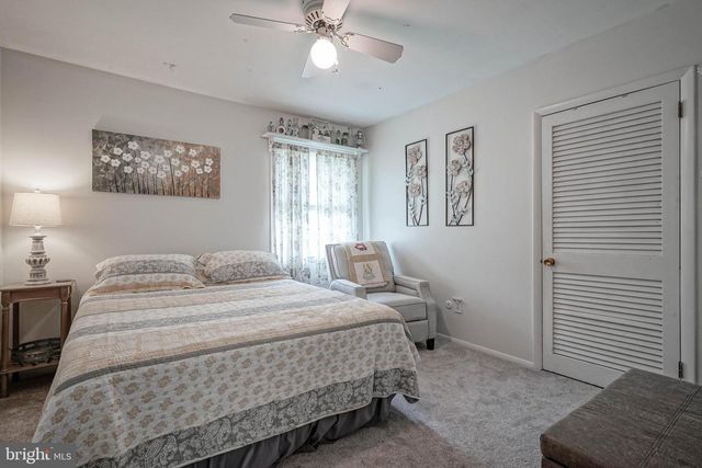 27 K DR, Pennsville, NJ 08070