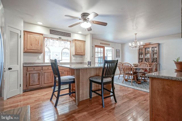 27 K DR, Pennsville, NJ 08070