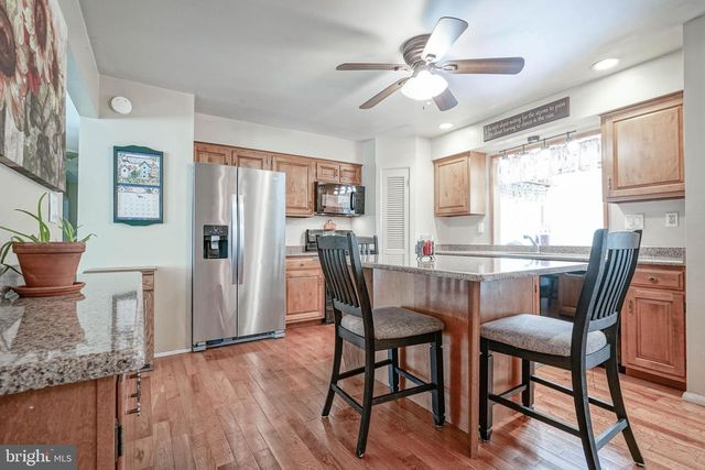 27 K DR, Pennsville, NJ 08070