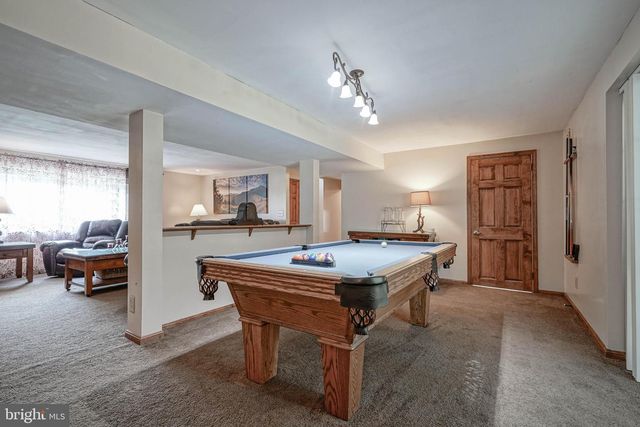 27 K DR, Pennsville, NJ 08070