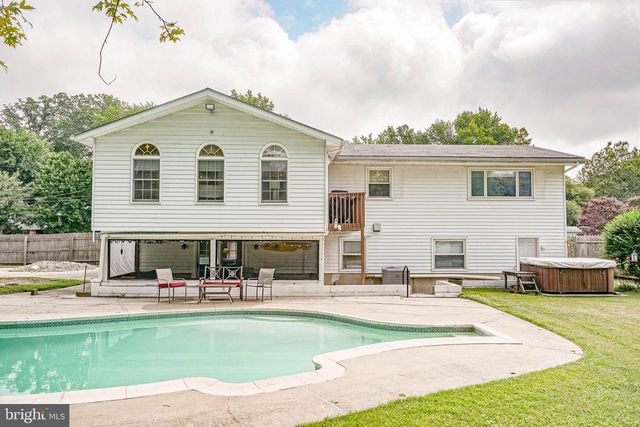27 K DR, Pennsville, NJ 08070