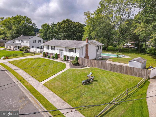 27 K DR, Pennsville, NJ 08070