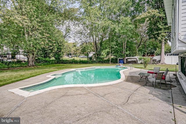 27 K DR, Pennsville, NJ 08070