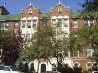 1824 N Lincoln Park West 304, Chicago, IL 60614