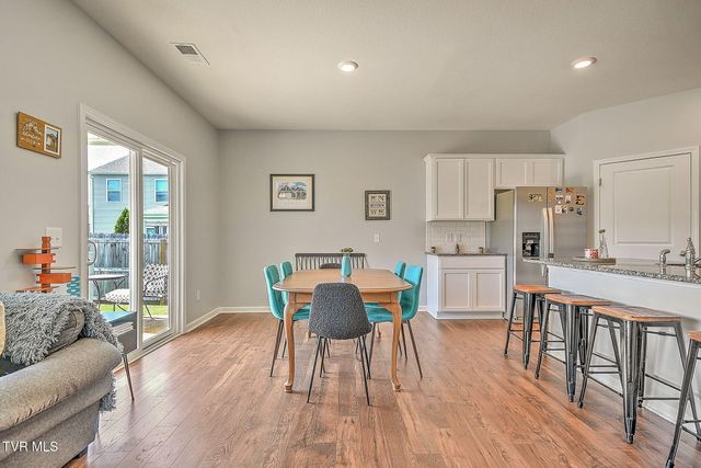5031 Wildlife Circle, Piney Flats, TN 37686