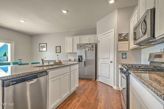 5031 Wildlife Circle, Piney Flats, TN 37686