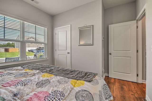 5031 Wildlife Circle, Piney Flats, TN 37686