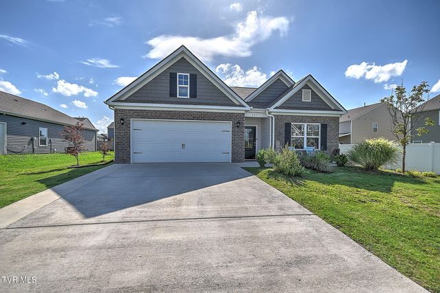 5031 Wildlife Circle, Piney Flats, TN 37686