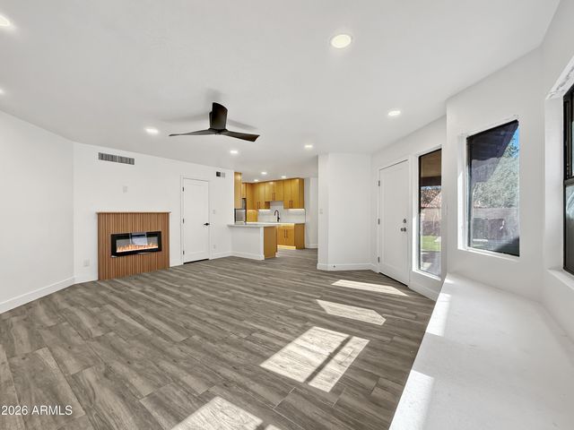 10972 E YUCCA Street, Scottsdale, AZ 85259
