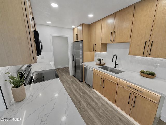 10972 E YUCCA Street, Scottsdale, AZ 85259