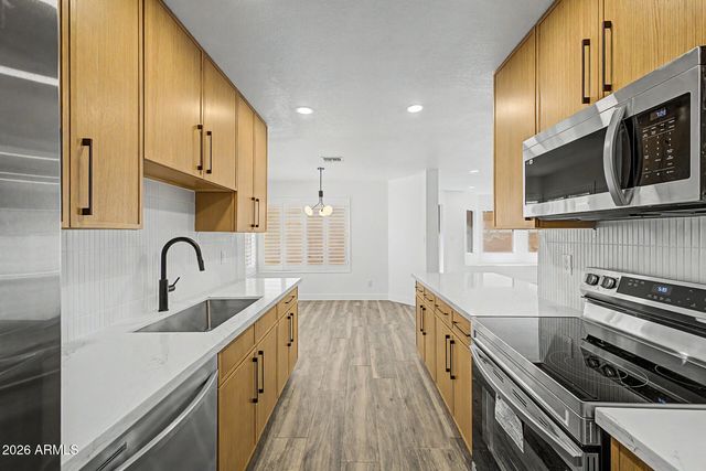 10972 E YUCCA Street, Scottsdale, AZ 85259