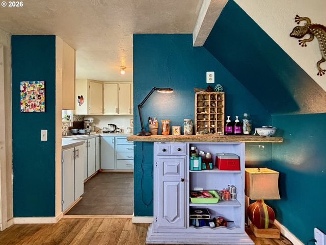 589 RIVINGTON St, Astoria, OR 97103