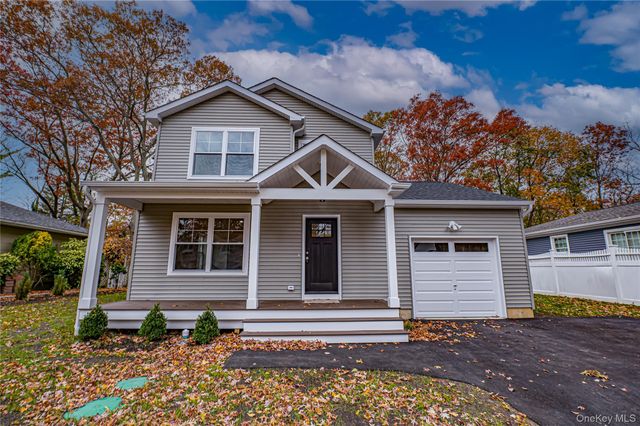 4 Forest Avenue, Port Jefferson Station, NY 11776