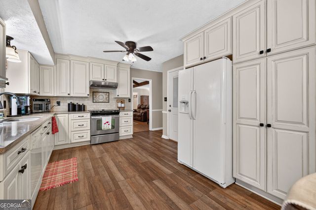 732 Windy Drive, Stone Mountain, GA 30087