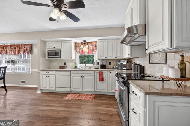 732 Windy Drive, Stone Mountain, GA 30087