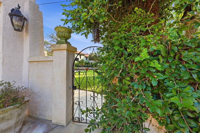 124 Marine St, St Augustine, FL 32084