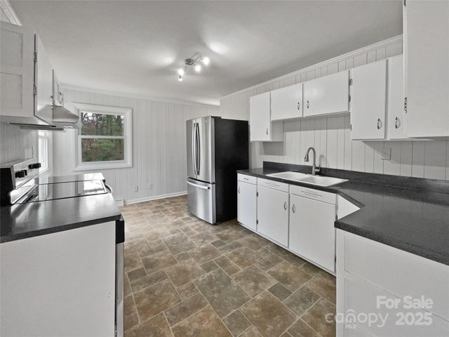 924 Springdale Lane, Gastonia, NC 28052