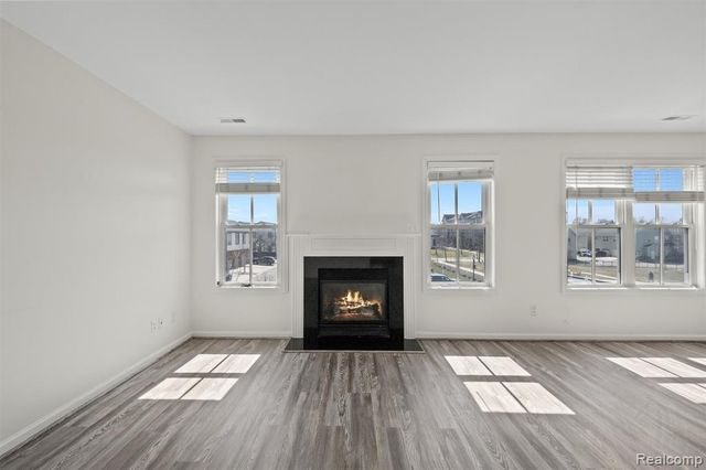 3872 Forester Boulevard, Auburn Hills, MI 48326