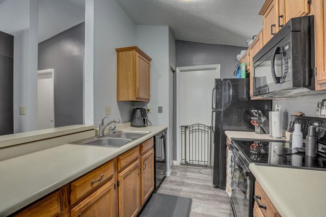 50 Creekwood Drive, 11, Wilder, KY 41071