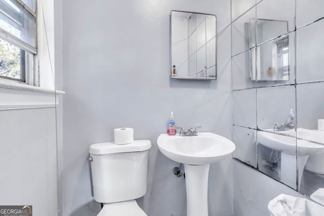 88 Thornton Drive, Hartwell, GA 30643