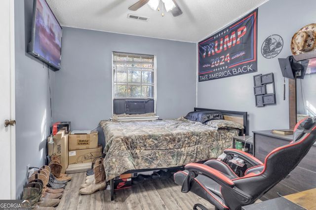 88 Thornton Drive, Hartwell, GA 30643