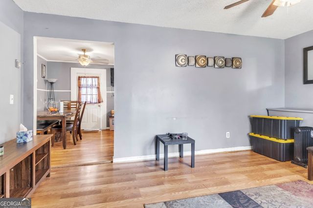 88 Thornton Drive, Hartwell, GA 30643