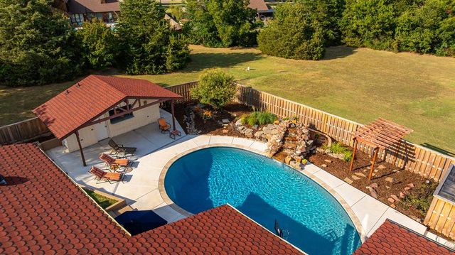 1404 Charles Drive, Shawnee, OK 74804