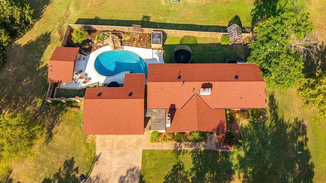 1404 Charles Drive, Shawnee, OK 74804