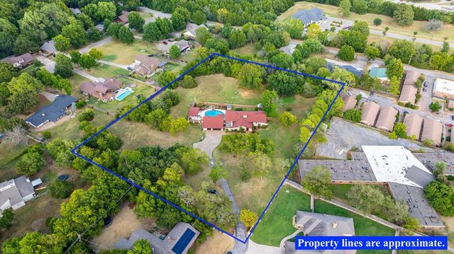 1404 Charles Drive, Shawnee, OK 74804