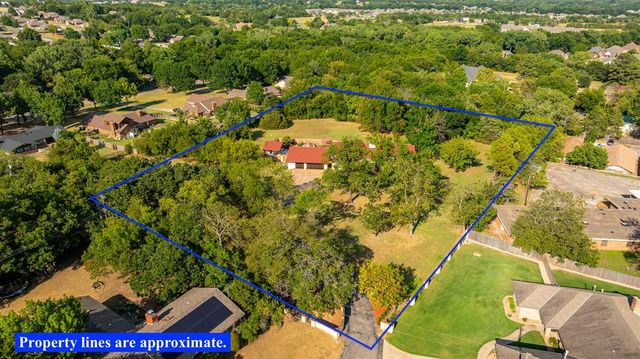 1404 Charles Drive, Shawnee, OK 74804