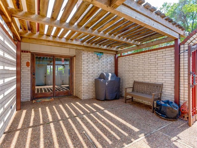 1404 Charles Drive, Shawnee, OK 74804