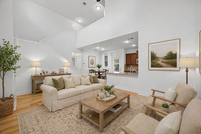 11105 Avery Station LOOP 25, Austin, TX 78717