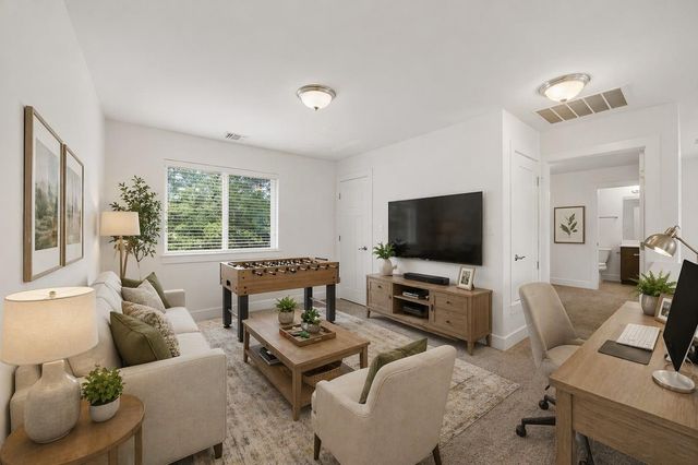 11105 Avery Station LOOP 25, Austin, TX 78717