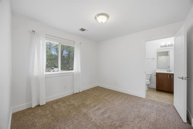 11105 Avery Station LOOP 25, Austin, TX 78717