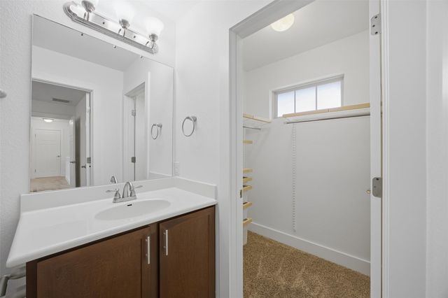 11105 Avery Station LOOP 25, Austin, TX 78717