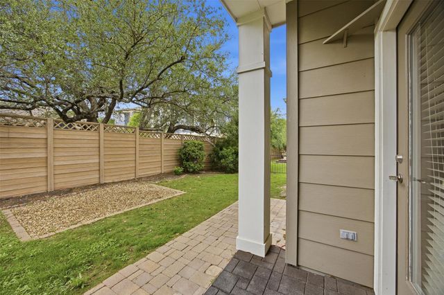 11105 Avery Station LOOP 25, Austin, TX 78717