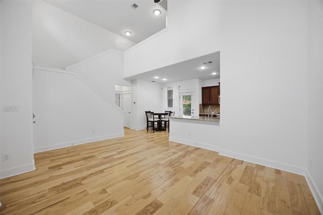 11105 Avery Station LOOP 25, Austin, TX 78717