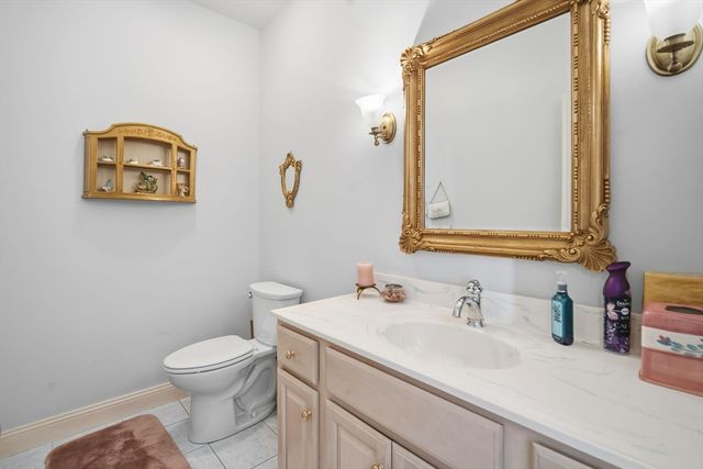 1 Aspen Dr 1, Wilbraham, MA 01095