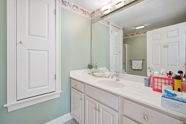 1 Aspen Dr 1, Wilbraham, MA 01095