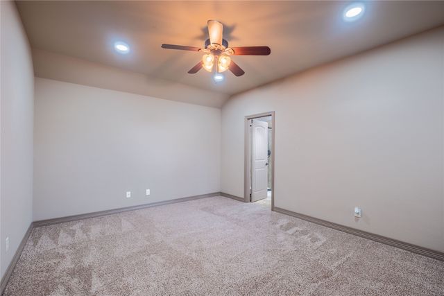 119 Comanche Drive, Greenville, TX 75402