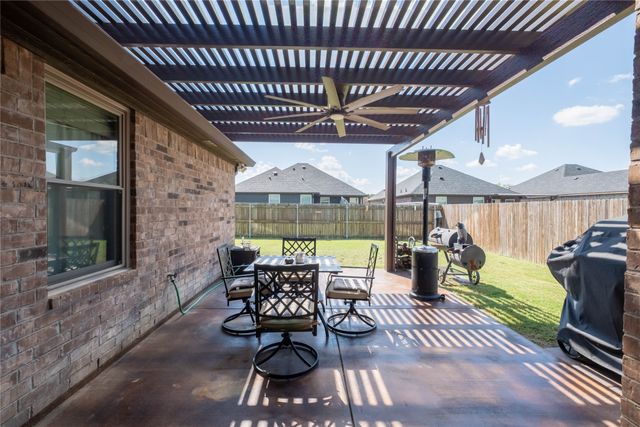 119 Comanche Drive, Greenville, TX 75402