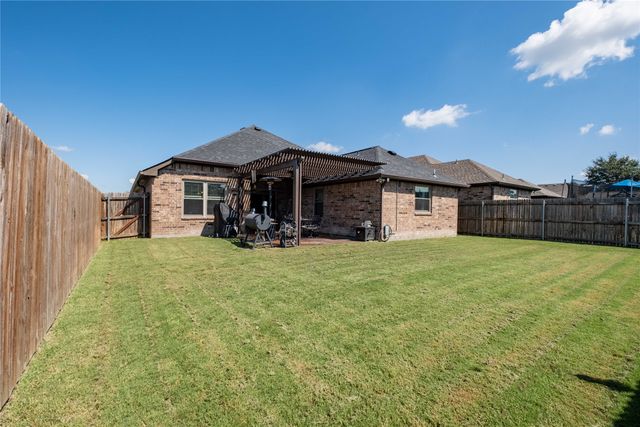 119 Comanche Drive, Greenville, TX 75402
