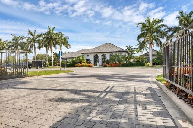 12934 TRUE BLUE CIRCLE, Bradenton, FL 34211
