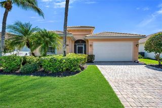 14088 Mirror CT, Naples, FL 34114