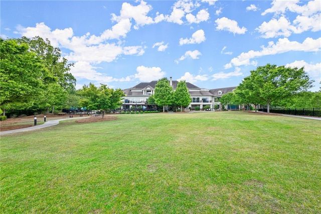 3140 Willow Creek SW Drive, Gainesville, GA 30504