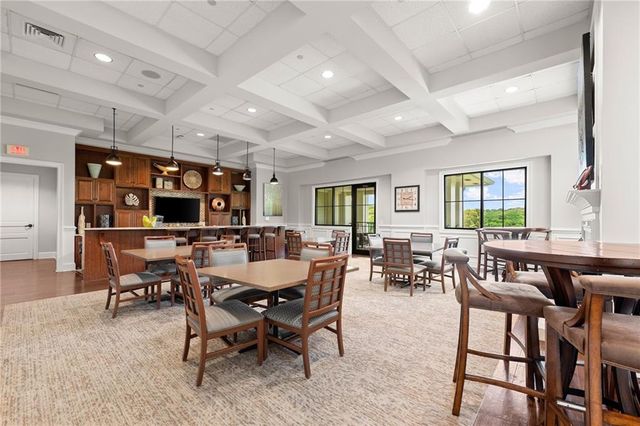 3140 Willow Creek SW Drive, Gainesville, GA 30504