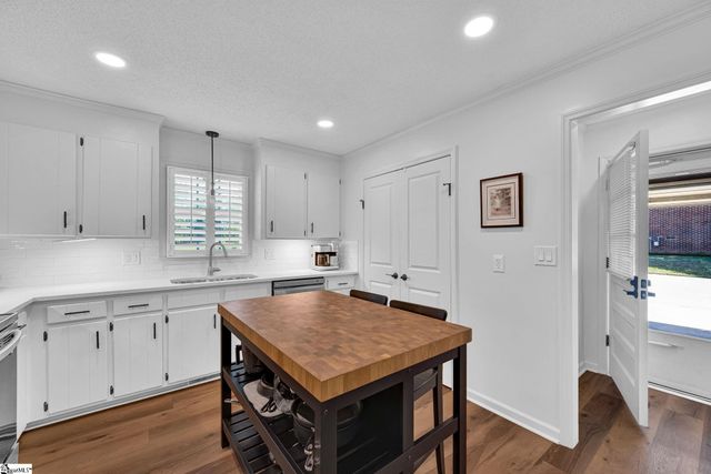105 Lowry Road, Anderson, SC 29621